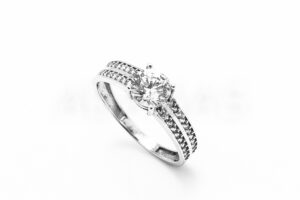 Pridané do zoznamu, Dámsky prsteň zlatý AUPD000480, cena <span class="woocommerce-Price-amount amount"><bdi>459,00&nbsp;<span class="woocommerce-Price-currencySymbol">&euro;</span></bdi></span>.