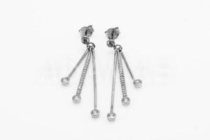 Pridané do zoznamu, Visiace náušnice strieborné AGNAUV000093, cena <span class="woocommerce-Price-amount amount"><bdi>43,00&nbsp;<span class="woocommerce-Price-currencySymbol">&euro;</span></bdi></span>.