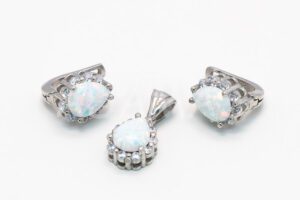 Pridané do zoznamu, Strieborná súprava AGSU000153, cena <span class="woocommerce-Price-amount amount"><bdi>65,00&nbsp;<span class="woocommerce-Price-currencySymbol">&euro;</span></bdi></span>.