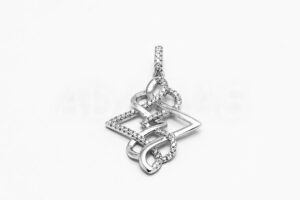 Pridané do zoznamu, Dámsky prívesok strieborný AGPRD000606, cena <span class="woocommerce-Price-amount amount"><bdi>30,00&nbsp;<span class="woocommerce-Price-currencySymbol">&euro;</span></bdi></span>.