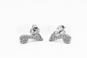 Pridané do zoznamu, Napichovacie náušnice strieborné AGNAUN000518, cena <span class="woocommerce-Price-amount amount"><bdi>17,00&nbsp;<span class="woocommerce-Price-currencySymbol">&euro;</span></bdi></span>.