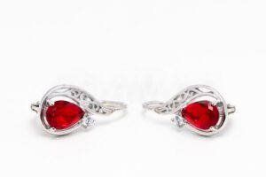 Pridané do zoznamu, Patentové náušnice strieborné AGNAUP000239, cena <span class="woocommerce-Price-amount amount"><bdi>36,00&nbsp;<span class="woocommerce-Price-currencySymbol">&euro;</span></bdi></span>.