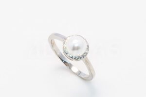 Pridané do zoznamu, Dámsky prsteň strieborný AGPD000637, cena <span class="woocommerce-Price-amount amount"><bdi>27,00&nbsp;<span class="woocommerce-Price-currencySymbol">&euro;</span></bdi></span>.