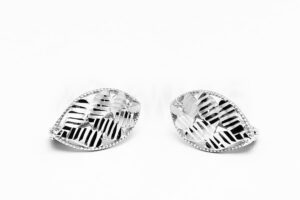 Pridané do zoznamu, Patentové náušnice zlaté AUNAUP000219, cena <span class="woocommerce-Price-amount amount"><bdi>333,00&nbsp;<span class="woocommerce-Price-currencySymbol">&euro;</span></bdi></span>.