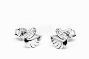 Pridané do zoznamu, Napichovacie náušnice strieborné AGNAUN000596, cena <span class="woocommerce-Price-amount amount"><bdi>14,00&nbsp;<span class="woocommerce-Price-currencySymbol">&euro;</span></bdi></span>.