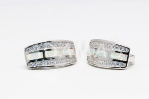 Pridané do zoznamu, Náušnice s anglickým patentom strieborné AGNAUA000156, cena <span class="woocommerce-Price-amount amount"><bdi>56,00&nbsp;<span class="woocommerce-Price-currencySymbol">&euro;</span></bdi></span>.