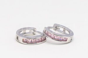 Pridané do zoznamu, Kruhové náušnice strieborné AGNAUK000320, cena <span class="woocommerce-Price-amount amount"><bdi>28,00&nbsp;<span class="woocommerce-Price-currencySymbol">&euro;</span></bdi></span>.