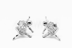 Pridané do zoznamu, Napichovacie náušnice strieborné AGNAUN000605, cena <span class="woocommerce-Price-amount amount"><bdi>22,00&nbsp;<span class="woocommerce-Price-currencySymbol">&euro;</span></bdi></span>.