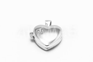 Pridané do zoznamu, Dámsky prívesok strieborný AGPRD000673, cena <span class="woocommerce-Price-amount amount"><bdi>48,00&nbsp;<span class="woocommerce-Price-currencySymbol">&euro;</span></bdi></span>.