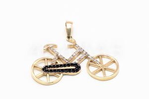 Pridané do zoznamu, Dámsky prívesok zlatý AUPRD000639, cena <span class="woocommerce-Price-amount amount"><bdi>387,00&nbsp;<span class="woocommerce-Price-currencySymbol">&euro;</span></bdi></span>.