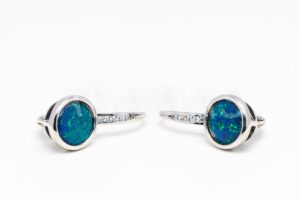 Pridané do zoznamu, Patentové náušnice strieborné AGNAUP000307, cena <span class="woocommerce-Price-amount amount"><bdi>41,00&nbsp;<span class="woocommerce-Price-currencySymbol">&euro;</span></bdi></span>.