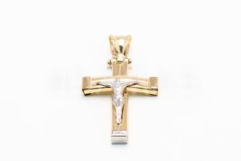 Pánsky prívesok zlatý kríž AUPRP000236
