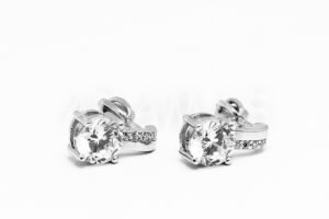 Pridané do zoznamu, Balónikové náušnice strieborné AGNAUB000133, cena <span class="woocommerce-Price-amount amount"><bdi>28,00&nbsp;<span class="woocommerce-Price-currencySymbol">&euro;</span></bdi></span>.
