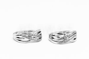 Pridané do zoznamu, Kruhové náušnice strieborné AGNAUK000356, cena <span class="woocommerce-Price-amount amount"><bdi>31,00&nbsp;<span class="woocommerce-Price-currencySymbol">&euro;</span></bdi></span>.