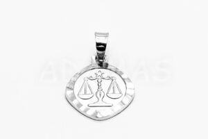 Pridané do zoznamu, Dámsky prívesok strieborný AGPRD000750, cena <span class="woocommerce-Price-amount amount"><bdi>19,00&nbsp;<span class="woocommerce-Price-currencySymbol">&euro;</span></bdi></span>.