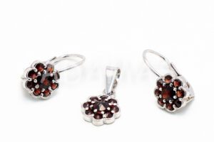 Pridané do zoznamu, Strieborná súprava AGSU000226, cena <span class="woocommerce-Price-amount amount"><bdi>106,00&nbsp;<span class="woocommerce-Price-currencySymbol">&euro;</span></bdi></span>.