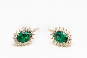 Pridané do zoznamu, Patentové náušnice zlaté AUNAUP000305, cena <span class="woocommerce-Price-amount amount"><bdi>414,00&nbsp;<span class="woocommerce-Price-currencySymbol">&euro;</span></bdi></span>.