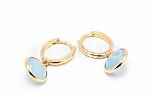 Pridané do zoznamu, Visiace náušnice zlaté AUNAUV000145, cena <span class="woocommerce-Price-amount amount"><bdi>450,00&nbsp;<span class="woocommerce-Price-currencySymbol">&euro;</span></bdi></span>.