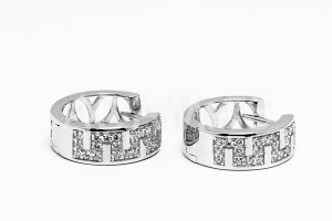 Pridané do zoznamu, Kruhové náušnice strieborné AGNAUK000464, cena <span class="woocommerce-Price-amount amount"><bdi>58,00&nbsp;<span class="woocommerce-Price-currencySymbol">&euro;</span></bdi></span>.