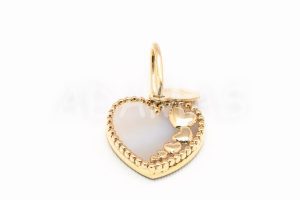 Pridané do zoznamu, Dámsky prívesok zlatý AUPRD000818, cena <span class="woocommerce-Price-amount amount"><bdi>234,00&nbsp;<span class="woocommerce-Price-currencySymbol">&euro;</span></bdi></span>.