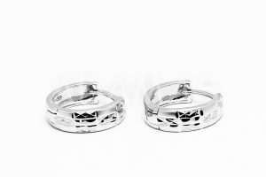 Pridané do zoznamu, Kruhové náušnice strieborné AGNAUK000503, cena <span class="woocommerce-Price-amount amount"><bdi>33,00&nbsp;<span class="woocommerce-Price-currencySymbol">&euro;</span></bdi></span>.