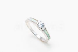 Dámsky prsteň strieborný AGPD000888