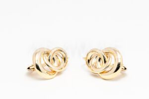 Pridané do zoznamu, Patentové náušnice zlaté AUNAUP000340, cena <span class="woocommerce-Price-amount amount"><bdi>441,00&nbsp;<span class="woocommerce-Price-currencySymbol">&euro;</span></bdi></span>.