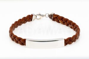 Pridané do zoznamu, Pánsky náramok strieborný AGNARP000230, cena <span class="woocommerce-Price-amount amount"><bdi>62,00&nbsp;<span class="woocommerce-Price-currencySymbol">&euro;</span></bdi></span>.