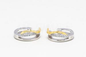 Pridané do zoznamu, Kruhové náušnice strieborné AGNAUK000548, cena <span class="woocommerce-Price-amount amount"><bdi>46,00&nbsp;<span class="woocommerce-Price-currencySymbol">&euro;</span></bdi></span>.