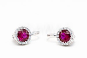 Pridané do zoznamu, Patentové náušnice strieborné AGNAUP000469, cena <span class="woocommerce-Price-amount amount"><bdi>40,00&nbsp;<span class="woocommerce-Price-currencySymbol">&euro;</span></bdi></span>.