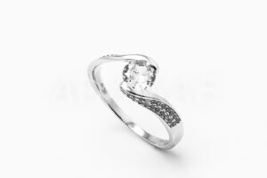 Pridané do zoznamu, Dámsky prsteň strieborný AGPD000913, cena <span class="woocommerce-Price-amount amount"><bdi>26,00&nbsp;<span class="woocommerce-Price-currencySymbol">&euro;</span></bdi></span>.