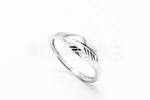 Pridané do zoznamu, Dámsky prsteň strieborný AGPD000924, cena <span class="woocommerce-Price-amount amount"><bdi>17,00&nbsp;<span class="woocommerce-Price-currencySymbol">&euro;</span></bdi></span>.