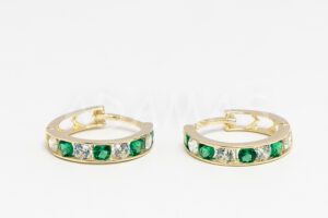 Pridané do zoznamu, Kruhové náušnice zlaté AUNAUK000377, cena <span class="woocommerce-Price-amount amount"><bdi>243,00&nbsp;<span class="woocommerce-Price-currencySymbol" translate="no">&euro;</span></bdi></span>.