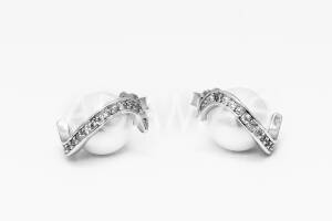 Pridané do zoznamu, Napichovacie náušnice strieborné AGNAUN000099, cena <span class="woocommerce-Price-amount amount"><bdi>26,00&nbsp;<span class="woocommerce-Price-currencySymbol">&euro;</span></bdi></span>.