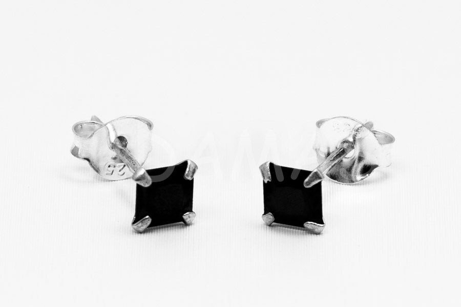 Napichovacie náušnice strieborné AGNAUN000298