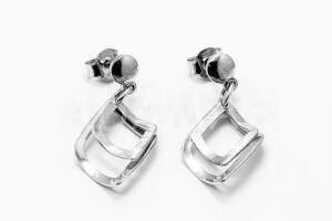 Pridané do zoznamu, Visiace náušnice strieborné AGNAUV000075, cena <span class="woocommerce-Price-amount amount"><bdi>37,00&nbsp;<span class="woocommerce-Price-currencySymbol">&euro;</span></bdi></span>.