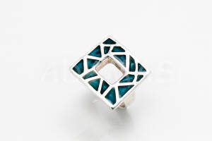 Pridané do zoznamu, Dámsky prsteň strieborný s modrým emailom AGPD000020, cena <span class="woocommerce-Price-amount amount"><bdi>50,00&nbsp;<span class="woocommerce-Price-currencySymbol">&euro;</span></bdi></span>.