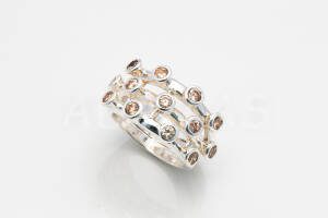 Pridané do zoznamu, Dámsky prsteň strieborný so zirkónmy farby šampaňského AGPD000080, cena <span class="woocommerce-Price-amount amount"><bdi>50,00&nbsp;<span class="woocommerce-Price-currencySymbol">&euro;</span></bdi></span>.