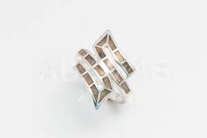 Pridané do zoznamu, Dámsky prsteň strieborný s hnedým emailom AGPD000273, cena <span class="woocommerce-Price-amount amount"><bdi>34,00&nbsp;<span class="woocommerce-Price-currencySymbol">&euro;</span></bdi></span>.