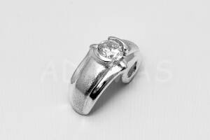 Pridané do zoznamu, Dámsky prívesok strieborný AGPRD000258, cena <span class="woocommerce-Price-amount amount"><bdi>23,00&nbsp;<span class="woocommerce-Price-currencySymbol">&euro;</span></bdi></span>.