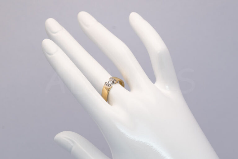 Dámsky prsteň zlatý AUPD000777