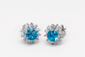 Pridané do zoznamu, Balónikové náušnice strieborné AGNAUB000111, cena <span class="woocommerce-Price-amount amount"><bdi>30,00&nbsp;<span class="woocommerce-Price-currencySymbol">&euro;</span></bdi></span>.