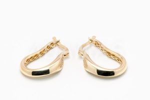 Pridané do zoznamu, Kruhové náušnice zlaté AUNAUK000195, cena <span class="woocommerce-Price-amount amount"><bdi>675,00&nbsp;<span class="woocommerce-Price-currencySymbol">&euro;</span></bdi></span>.