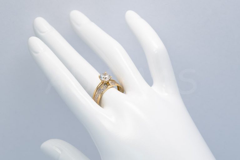Dámsky prsteň zlatý AUPD000922