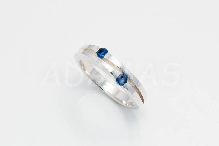 Dámsky prsteň strieborný s modrým zirkónom AGPD000216