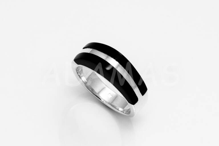 Dámsky prsteň strieborný s čiernym umelým kameňom AGPD000228