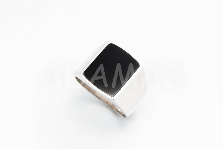 Pánsky prsteň strieborný s čiernym emailom pečatný AGPP000006