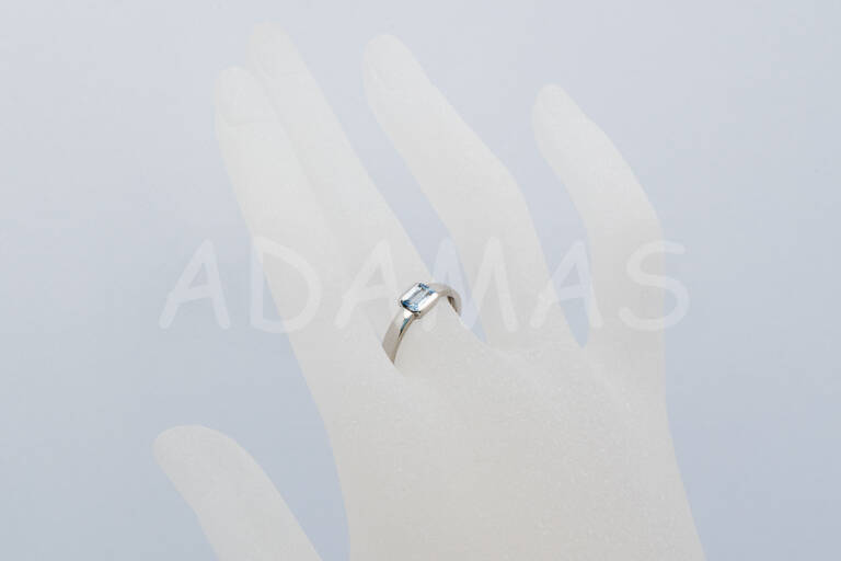 Dámsky prsteň zlatý s modrým kameňom AUPD000019