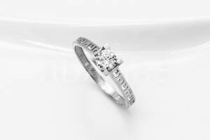 Pridané do zoznamu, Dámsky prsteň zlatý AUPD000040, cena <span class="woocommerce-Price-amount amount"><bdi>270,00&nbsp;<span class="woocommerce-Price-currencySymbol" translate="no">&euro;</span></bdi></span>.
