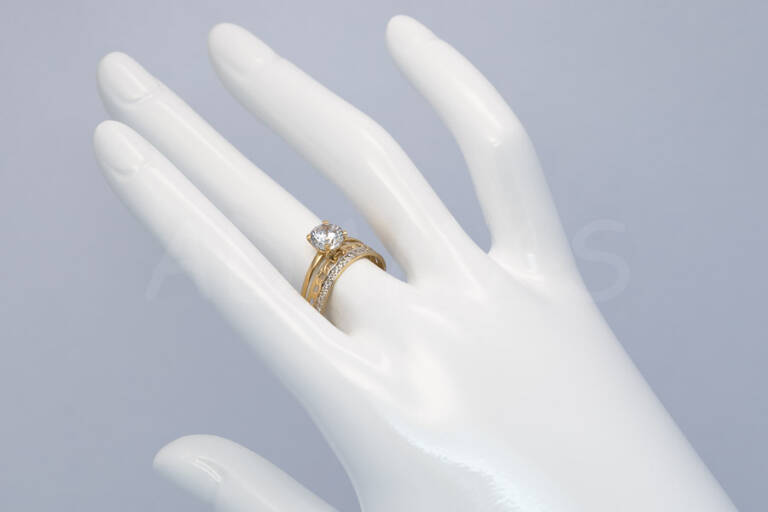 Dámsky prsteň zlatý AUPD000618